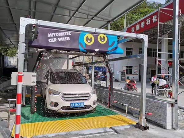 小章魚CL-3600雙臂無接觸洗車機(jī)